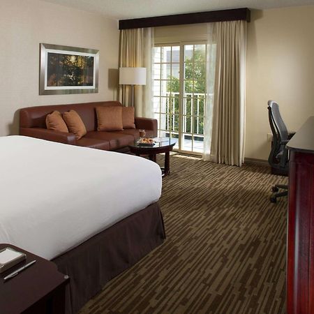 Doubletree By Hilton Raleigh Durham Airport At Research Triangle Park酒店 外观 照片