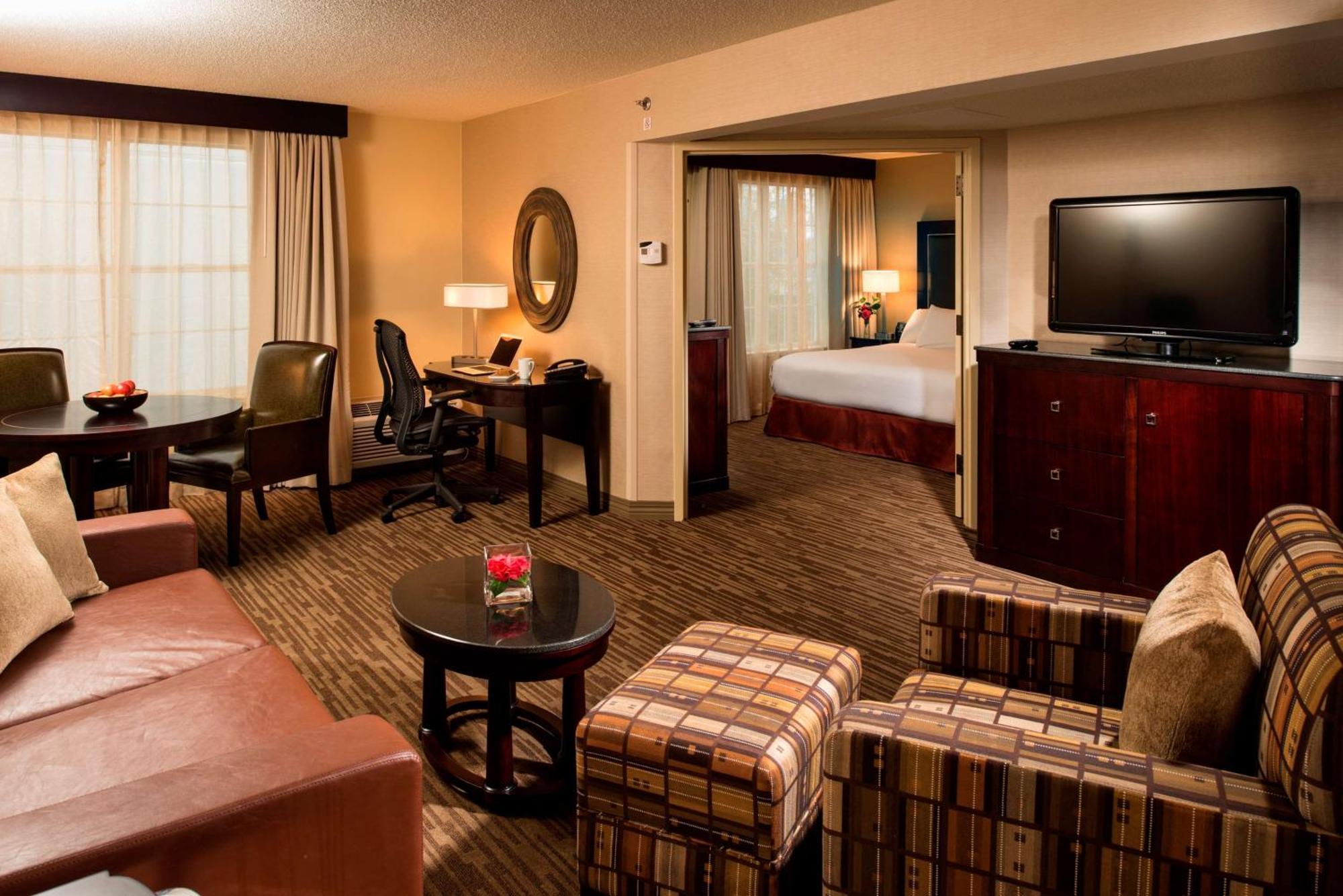 Doubletree By Hilton Raleigh Durham Airport At Research Triangle Park酒店 外观 照片