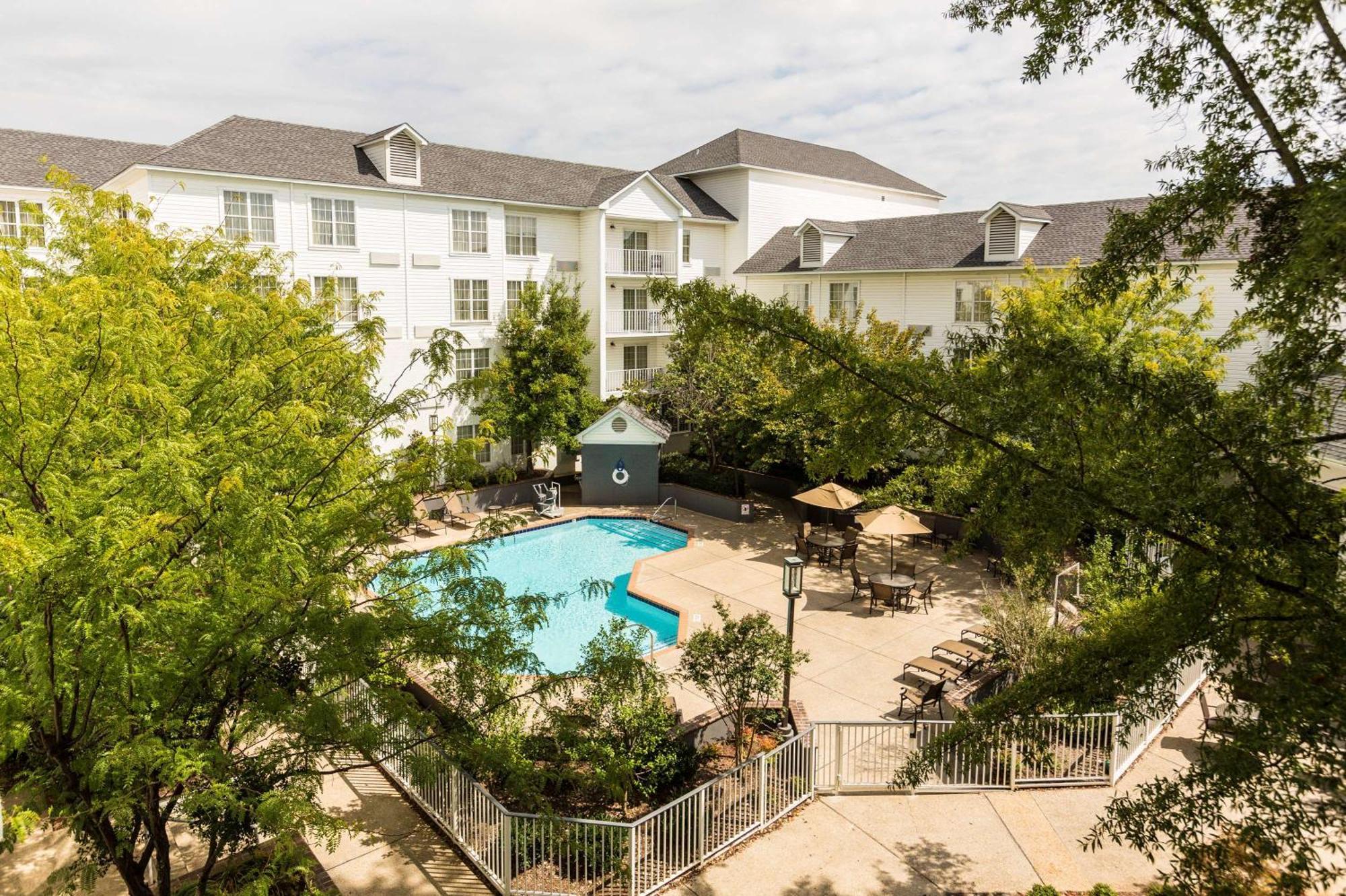 Doubletree By Hilton Raleigh Durham Airport At Research Triangle Park酒店 外观 照片